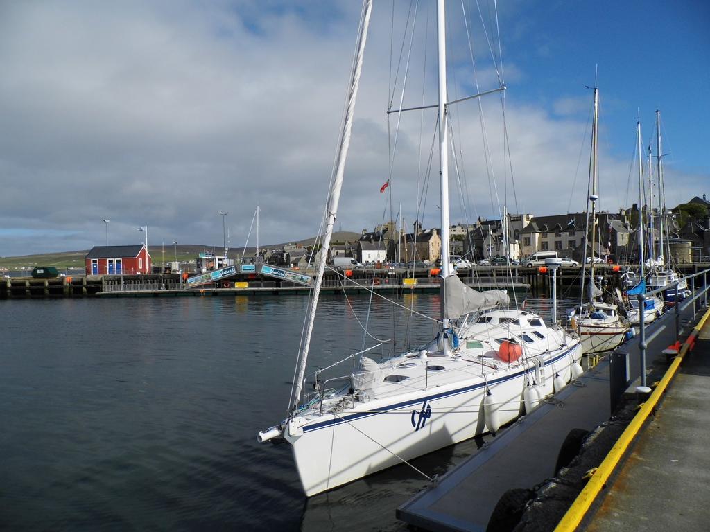 Eddlewood Guest House Lerwick Bagian luar foto